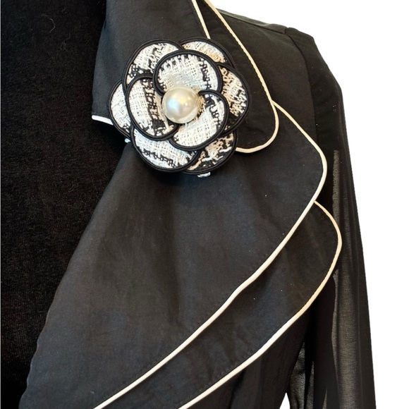 Tweed Pearl Flower Pin Hair Clip - Picture 3 of 9